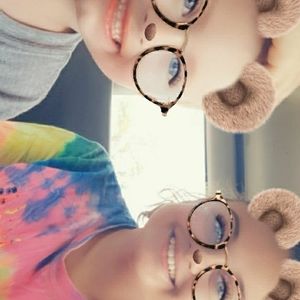 Meet your Posher, Breanna